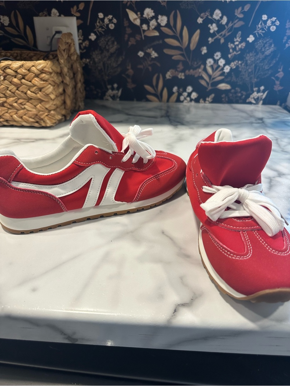 Red & White Retro Runner Sneakers - Picture 2 of 3